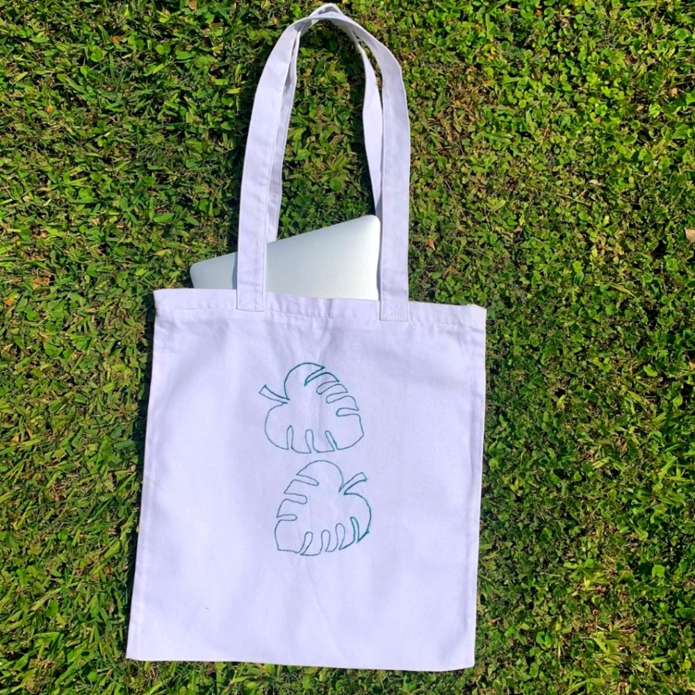 Handmade Machine Embroidered Tote Bag With Zipper